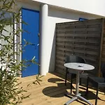 Szálloda Les Bains - Et Restaurant Boyardville