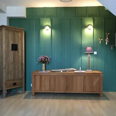 Les Bains - Et Restaurant Boyardville