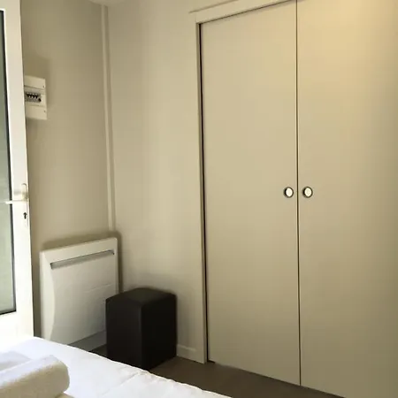 Les Bains - Et Restaurant Hotel 3*