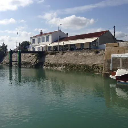 Hotel Les Bains - Et Restaurant 3*