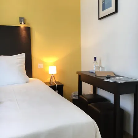 Ξενοδοχείο Les Bains - Et Restaurant