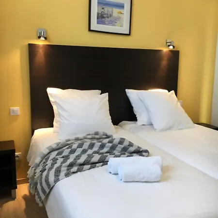 Hotel Les Bains - Et Restaurant Boyardville