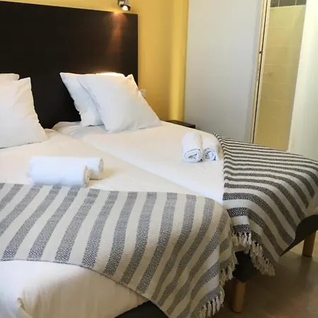 Les Bains - Et Restaurant 3* Boyardville