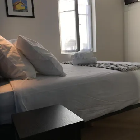 Les Bains - Et Restaurant Boyardville