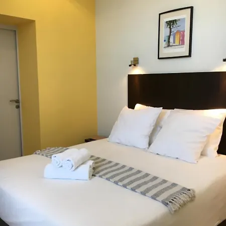 Les Bains - Et Restaurant 3* Boyardville