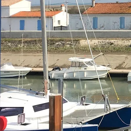 Les Bains - Et Restaurant Hotel Boyardville