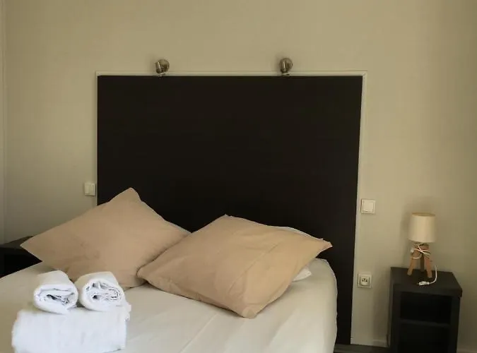 Les Bains - Et Restaurant