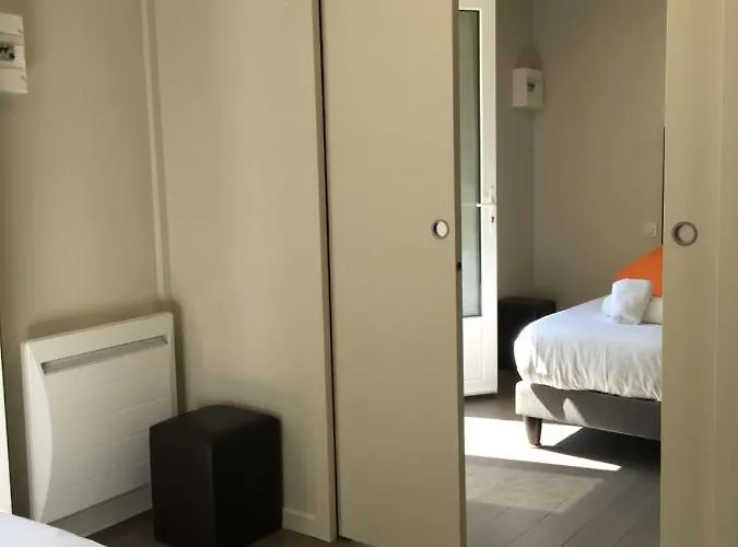 Hotel Les Bains - Et Restaurant 3*