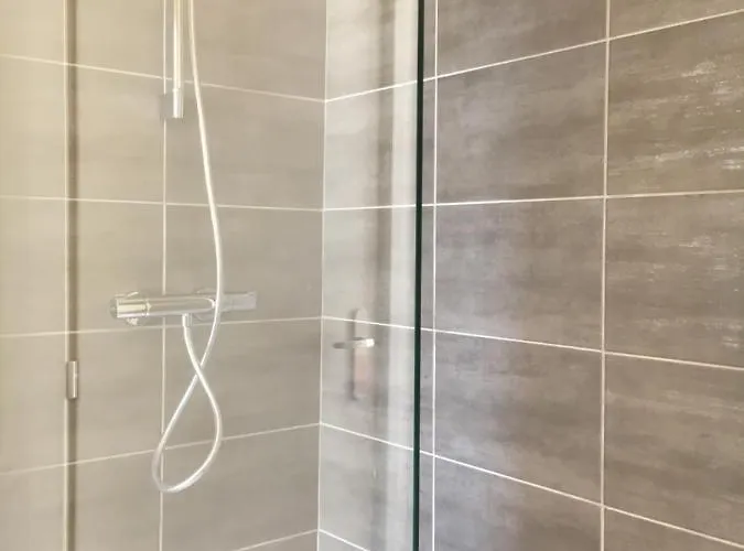 Hotel Les Bains - Et Restaurant 3*