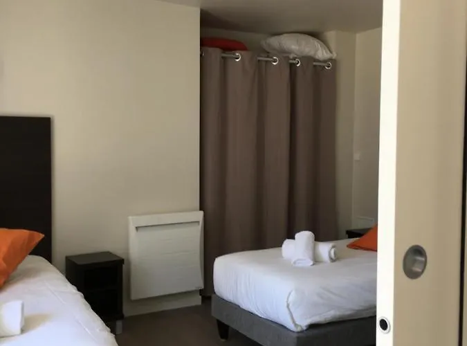 Hotel Les Bains - Et Restaurant Boyardville