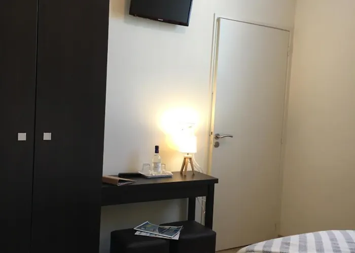 Les Bains - Et Restaurant