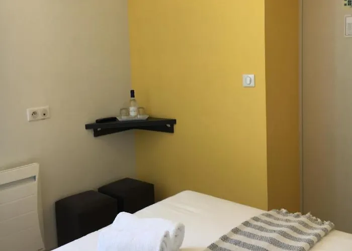 Les Bains - Et Restaurant 3* Boyardville